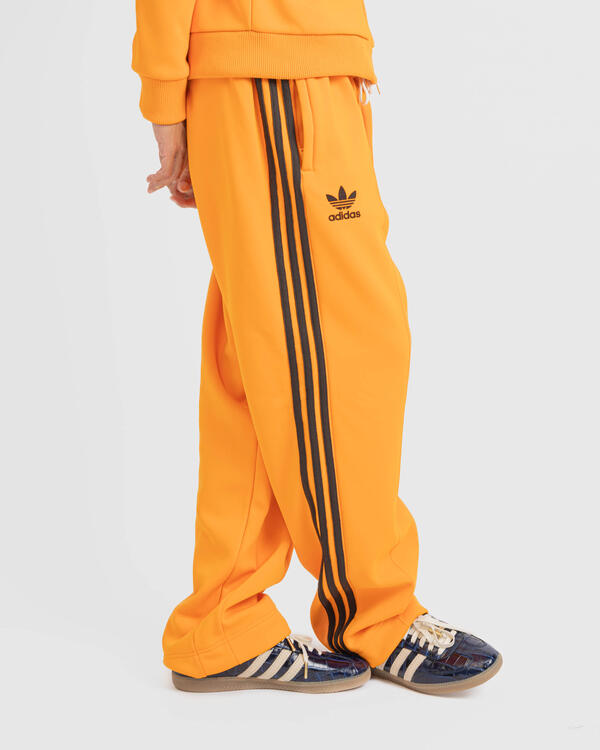 adidas-originals-x-wales-